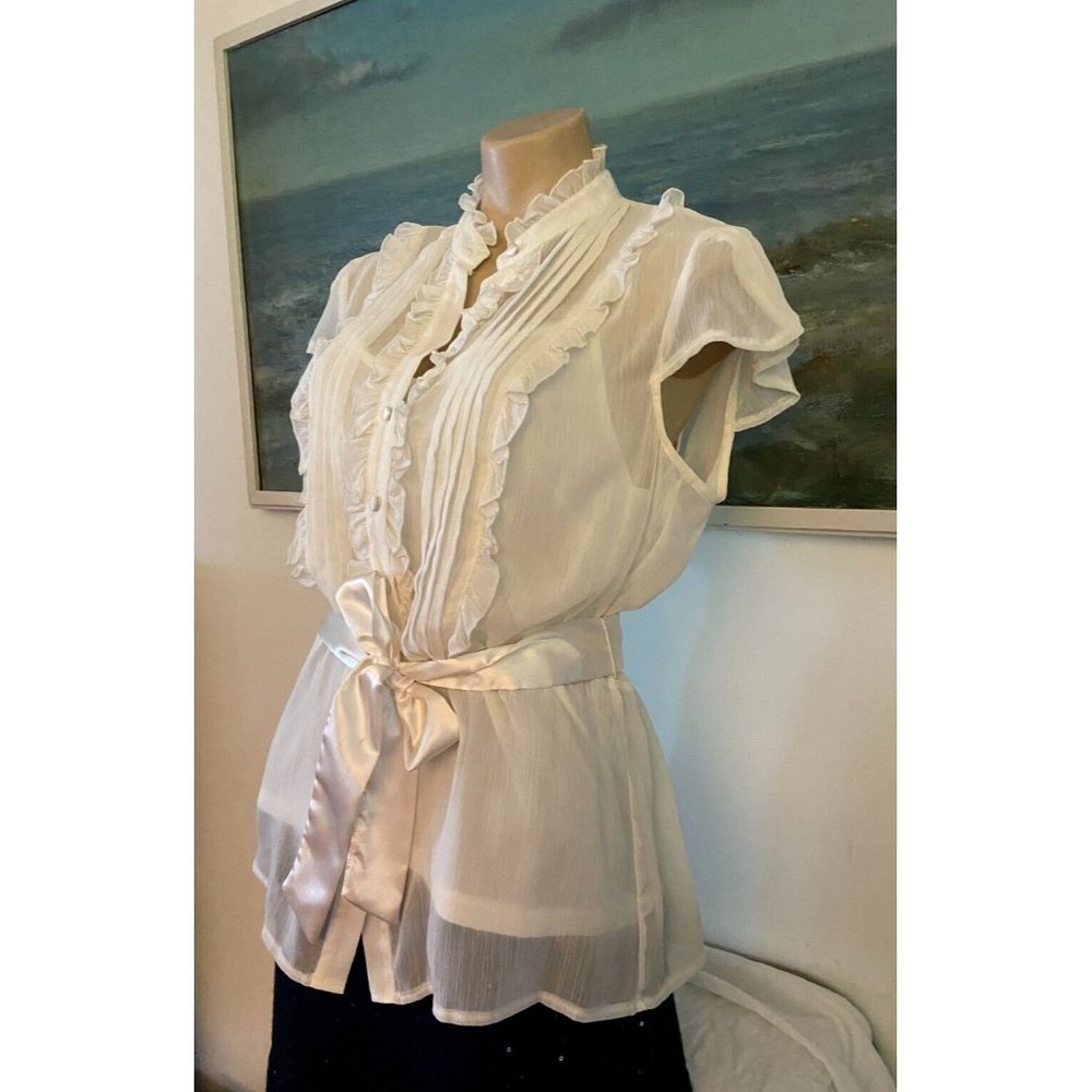 🌱   pretty creamy white lace Blouse women’s top matching silky cami NEW - Picture 4 of 14